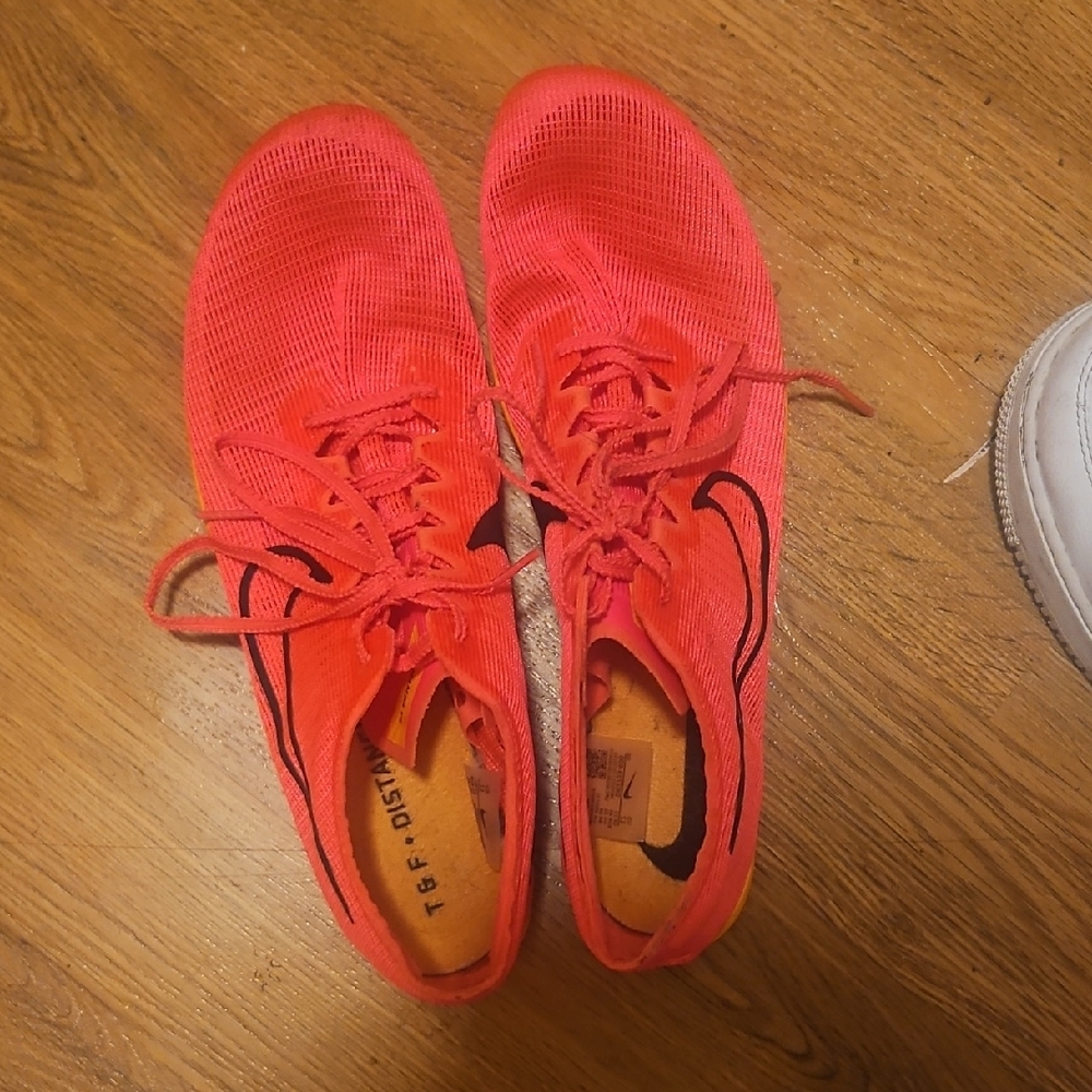 Women's Pink Athletic Shoes